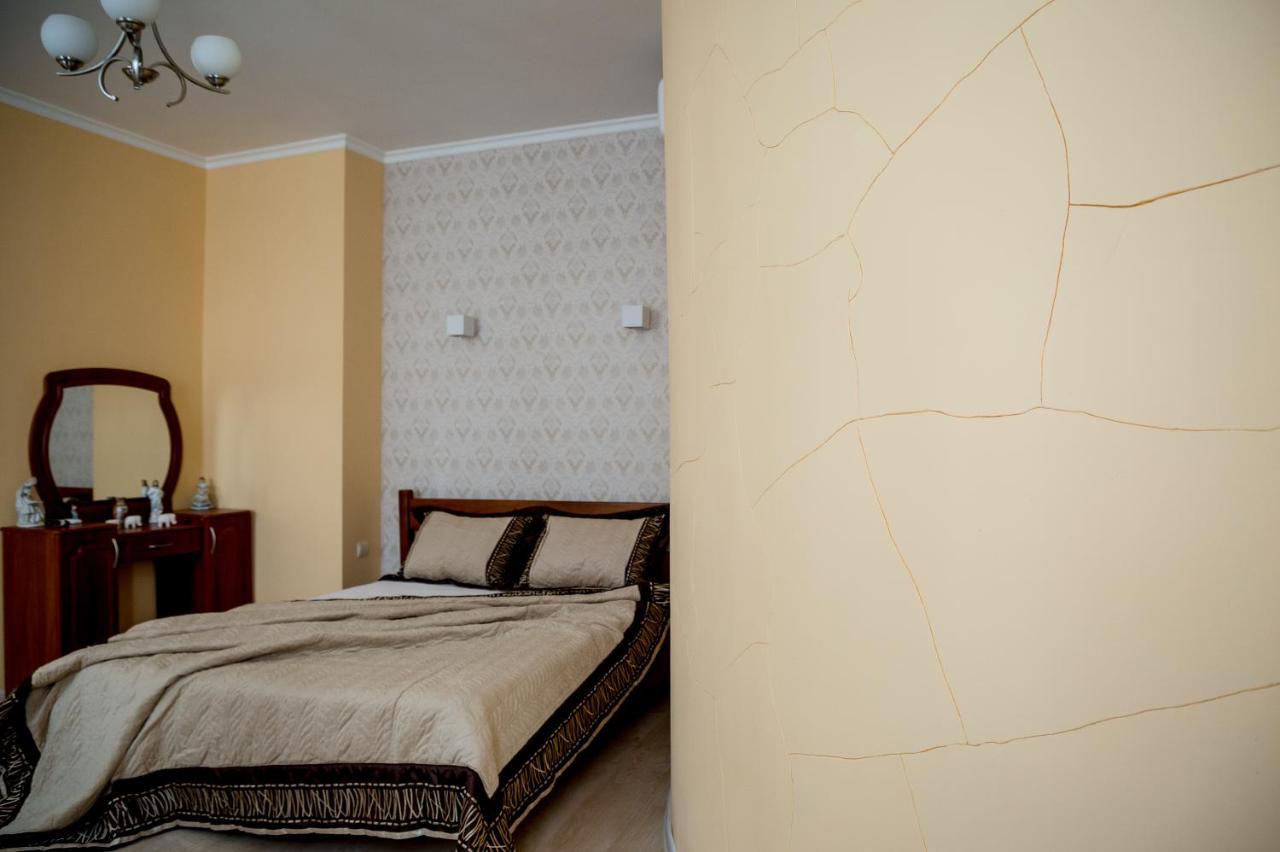 Apartment On Valova Street Lemberg Exterior foto